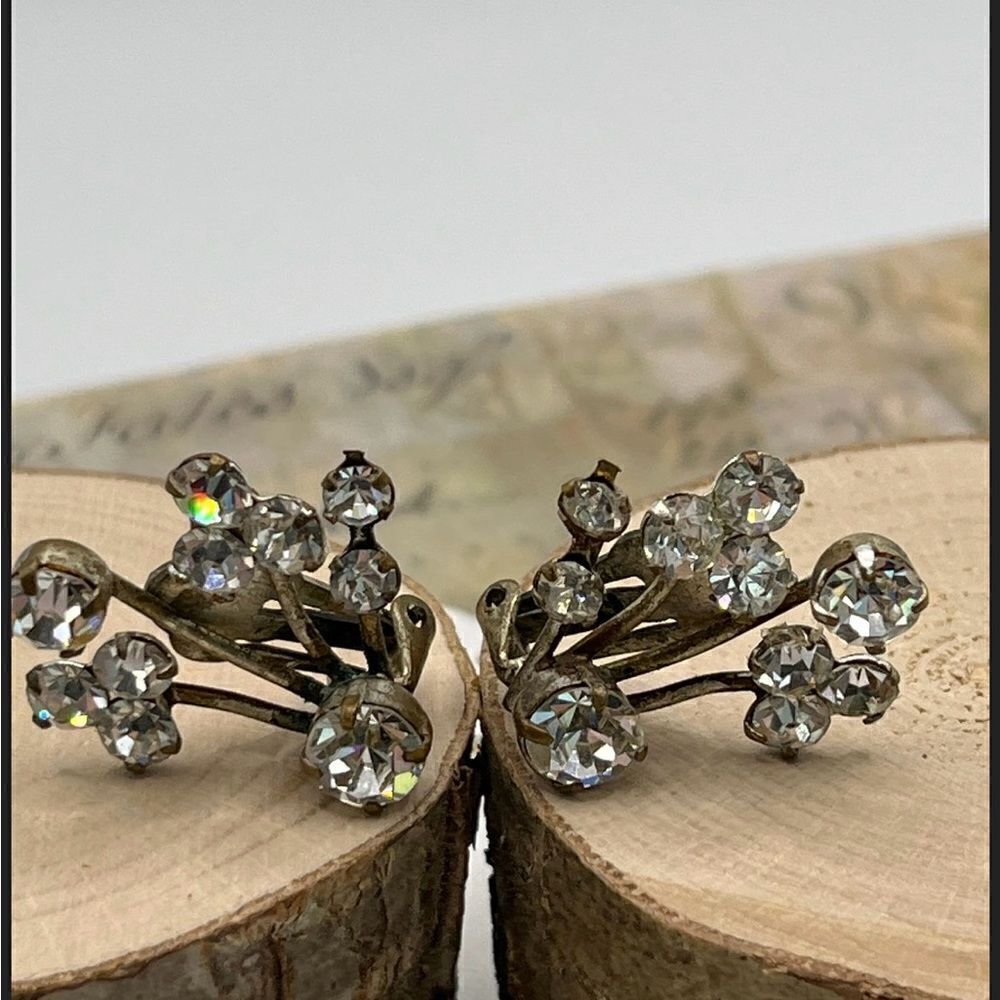 Vintage Clear Rhinestone Clip-on Earrings
